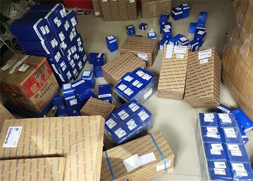 美國吉尼GENEX高空作業車Perkins3.152柴油機維修保養配件總成銷售中心