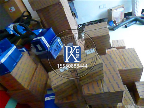 卡特374FL挖掘機“心臟”探秘：C15珀金斯2506S-E15柴油機全攻略