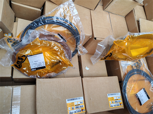 卡特C13柴油機原廠配件：品質(zhì)與性能的保障